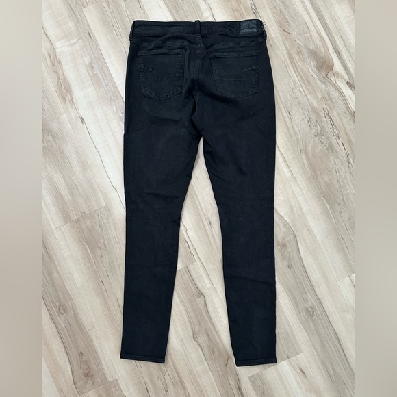 American Eagle Jeans - Picture 2 of 3
